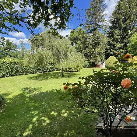 A L'ombre Des Tilleuls Holiday home *